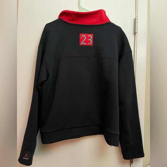 Jordan x Nina Chanel Abney Funnel Neck Top - Picture 4 of 7